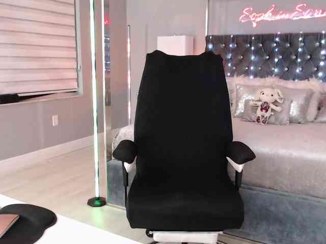 sophiasanchez webcam