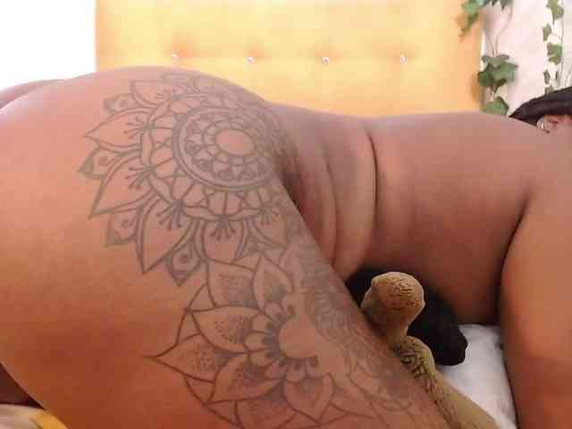 AbenyAnaya webcam