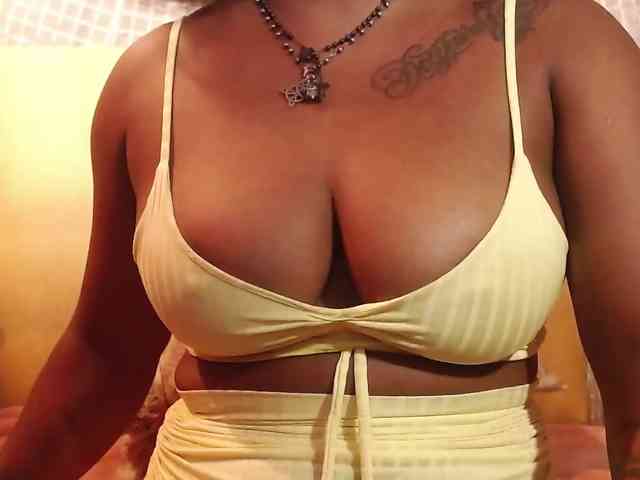 AbenyAnaya webcam
