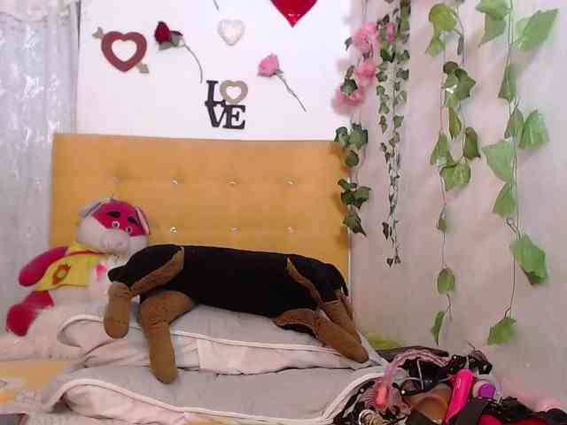 AbenyAnaya webcam