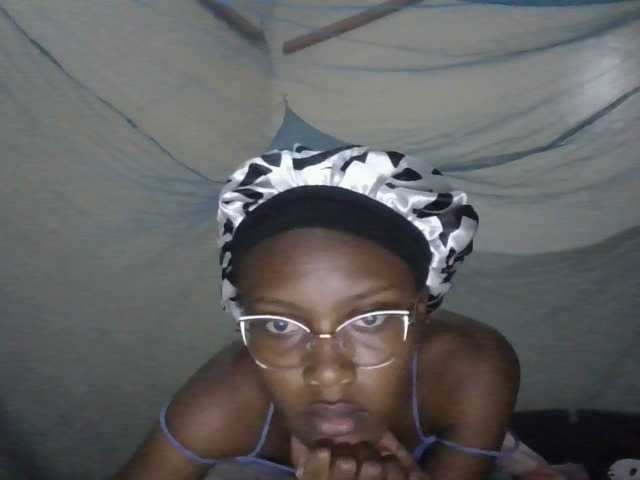 Sexydi Live Cam on BongaCams