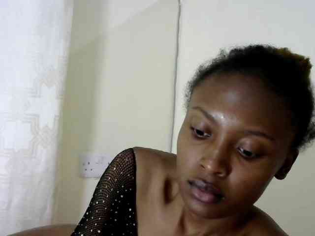 Sexydi Live Webcam on BongaCams