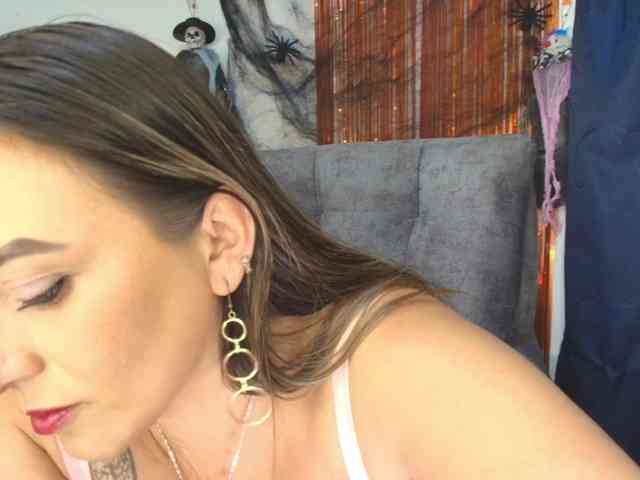 Isabellaagarcia webcam