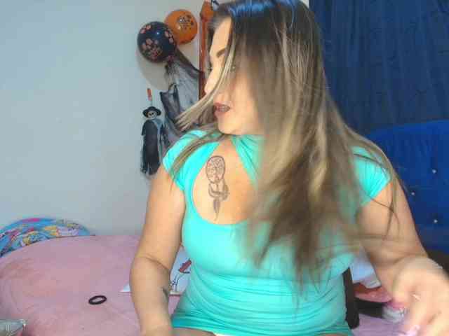Isabellaagarcia webcam