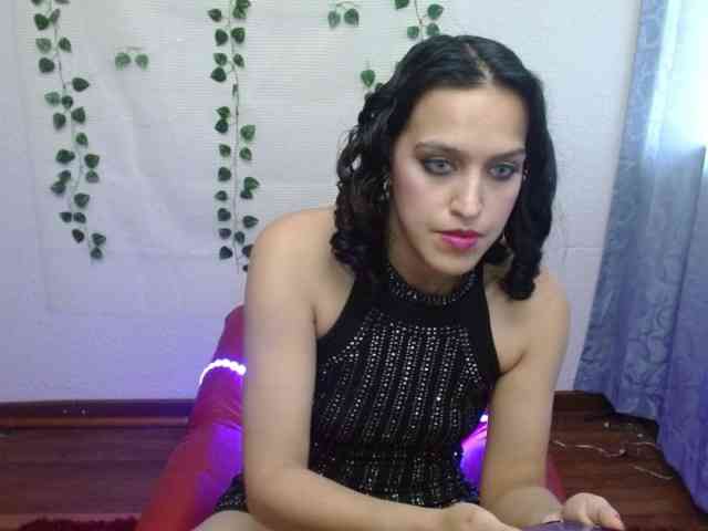 lapecadora69 Live Webcam on BongaCams