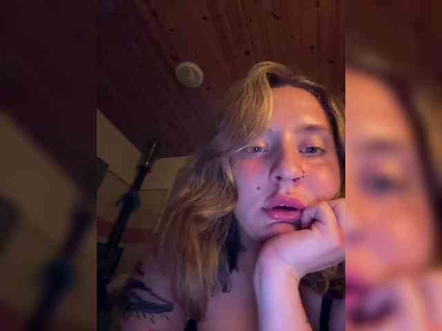 Ohmylissaa webcam