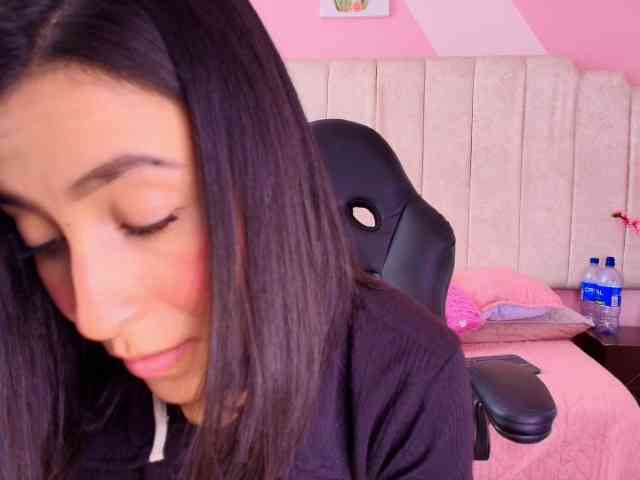 DarlingDuchess- webcam