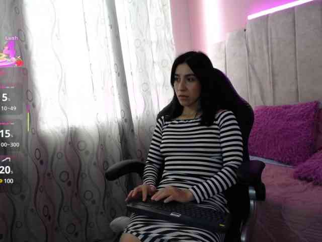 DarlingDuchess- webcam