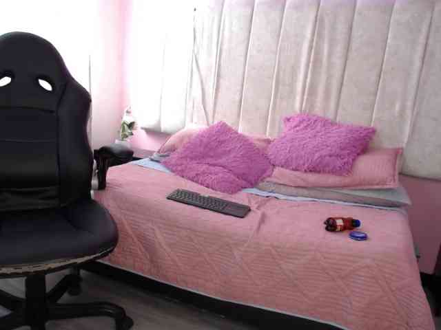 DarlingDuchess- webcam