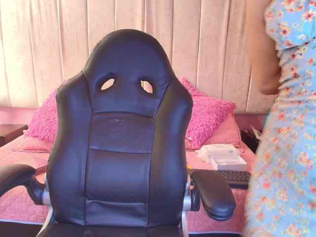 DarlingDuchess- webcam