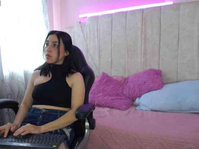 DarlingDuchess- webcam