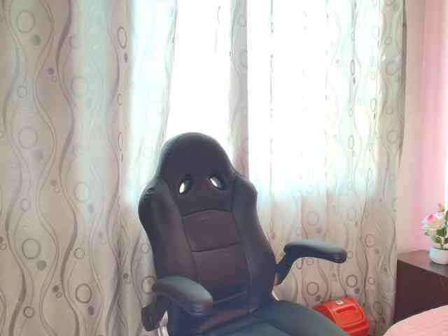 DarlingDuchess- webcam