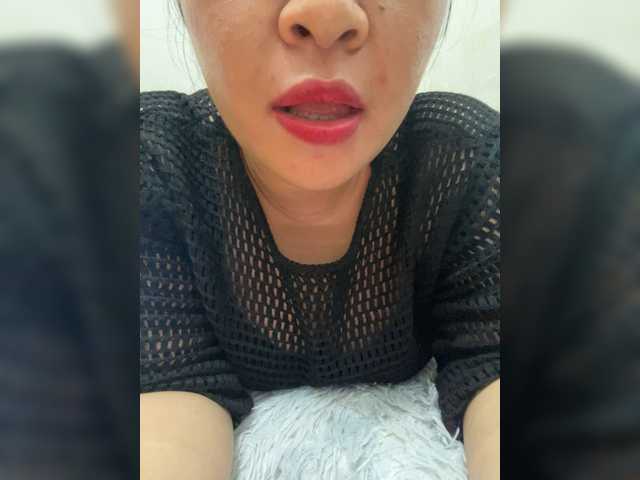 lylybb from BongaCams