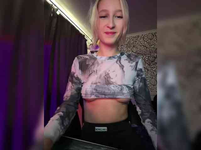 little-Freya webcam