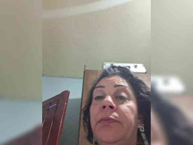 Luluzinha1982 webcam