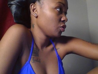 Petite-queen001 Porn Show