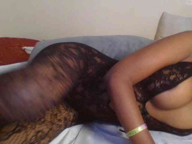 Petite-queen001 webcam