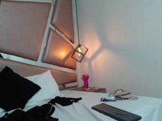 LUNASWEET-VC Porn Show