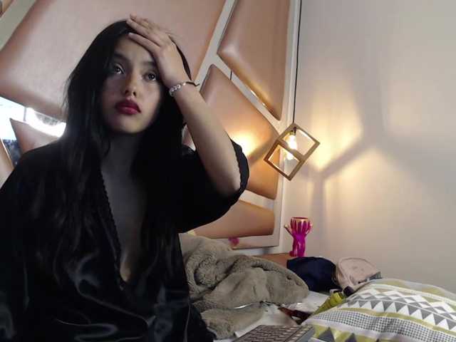 LUNASWEET-VC's BongaCams show and profile