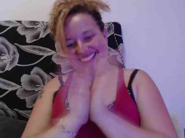 MonisimaK webcam