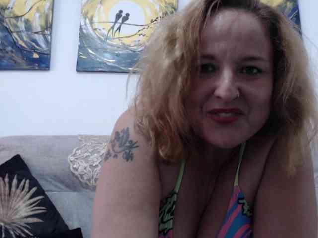 MonisimaK webcam