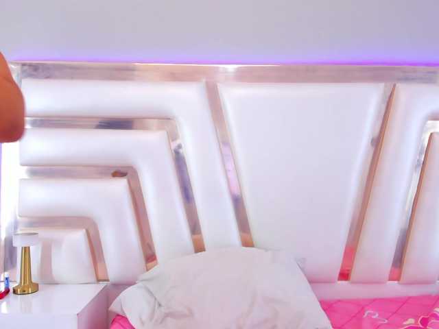 GeminisClark's BongaCams show and profile