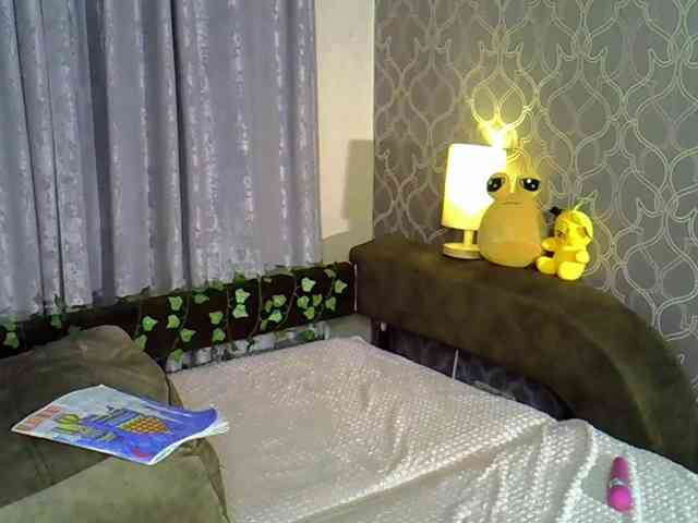 LittleLisse webcam