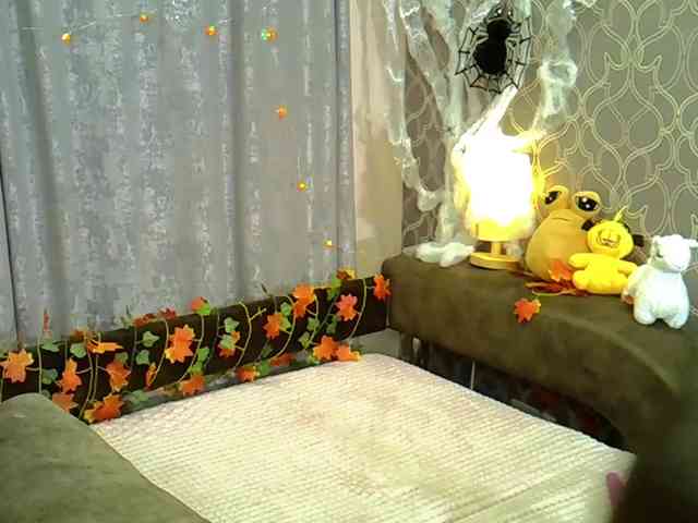 LittleLisse bongacams