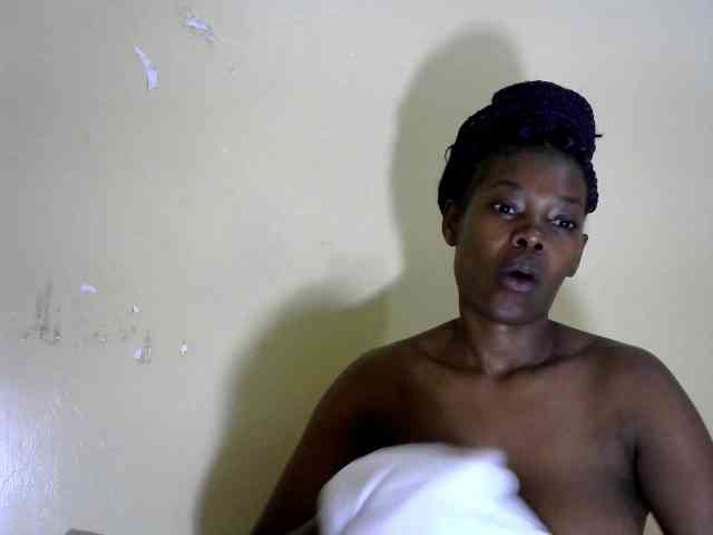 Boobsgirl webcam