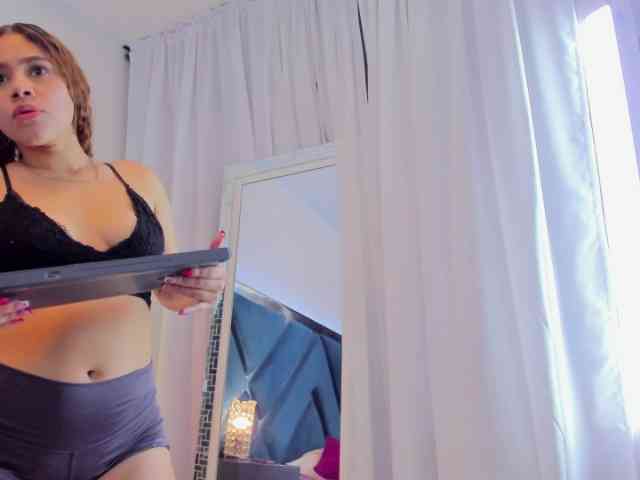 Kayladevin webcam