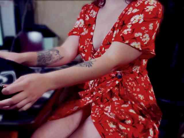 AngelRoxy21 webcam