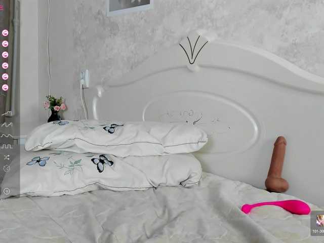 asianpussy01's BongaCams show and profile