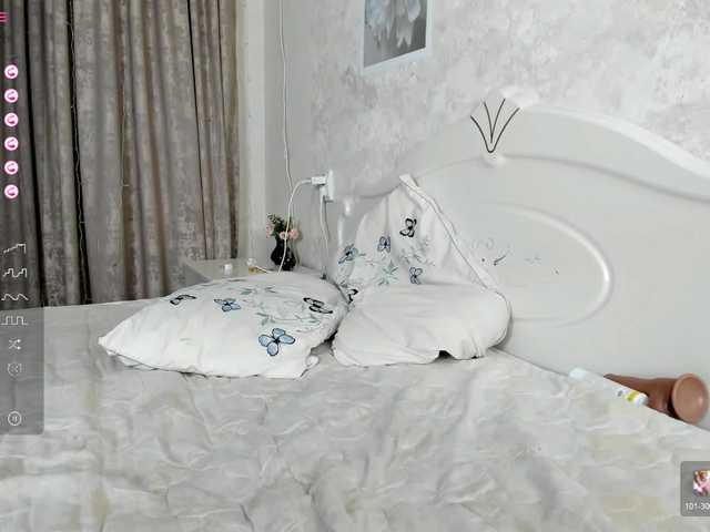 asianpussy01's BongaCams show and profile