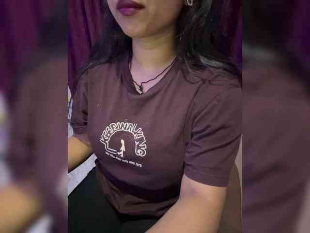 Athiya08 webcam