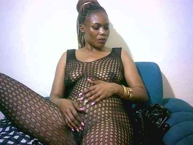 queenc001 webcam