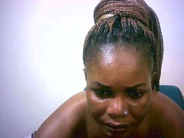 queenc001 webcam