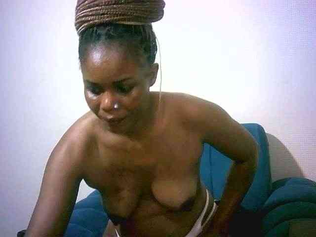 queenc001 webcam