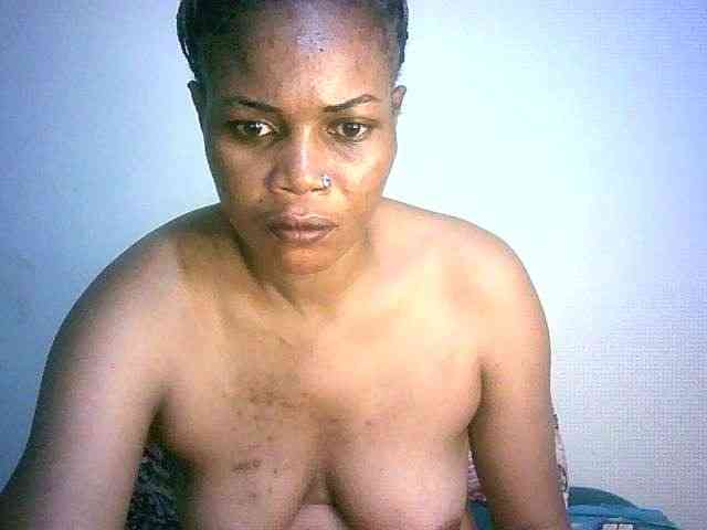 queenc001 webcam