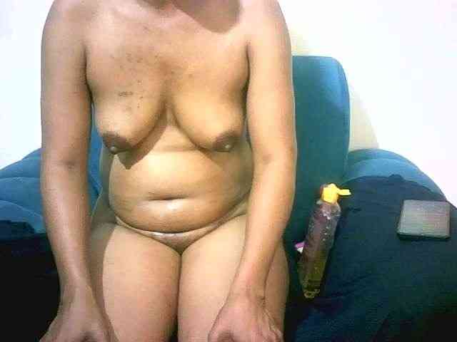 queenc001 webcam