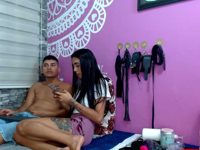 Wild-RoomXxX's BongaCams show and profile