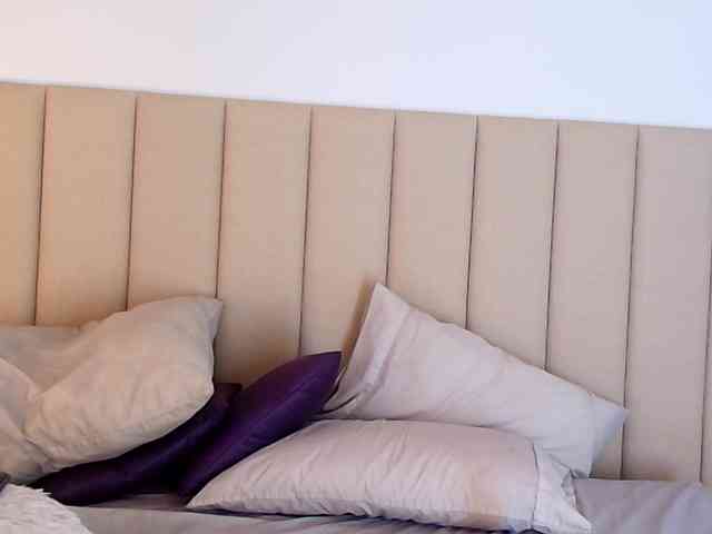 Elamonroe webcam