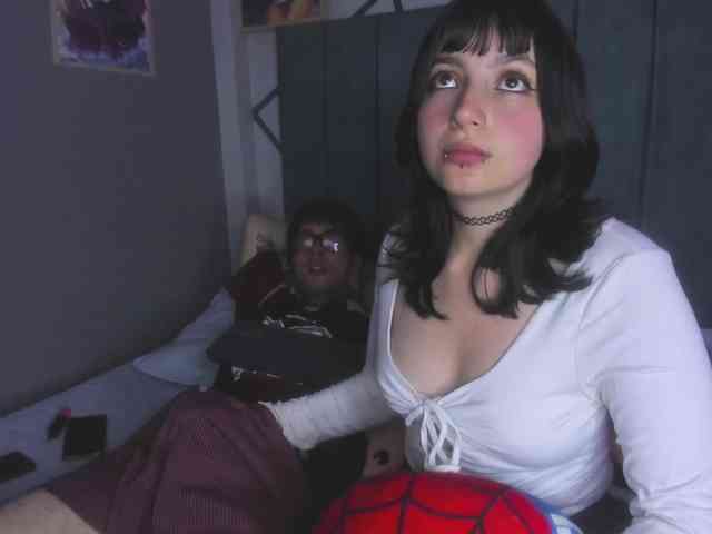 Two-Nightmares webcam