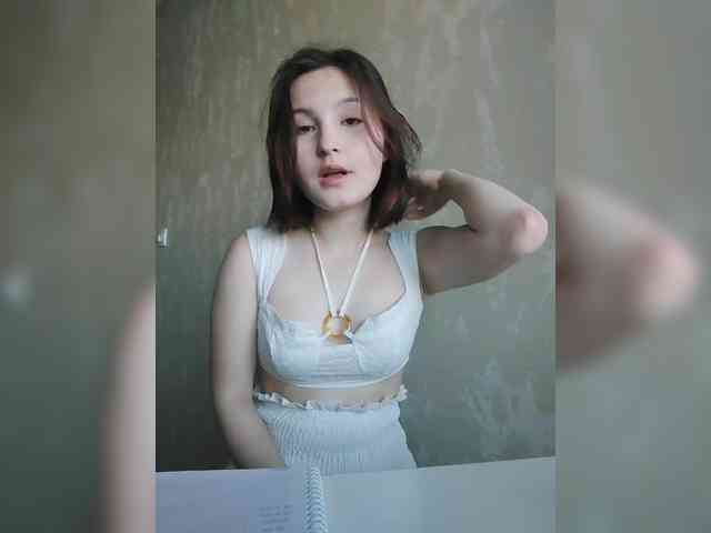 AliceAngell webcam