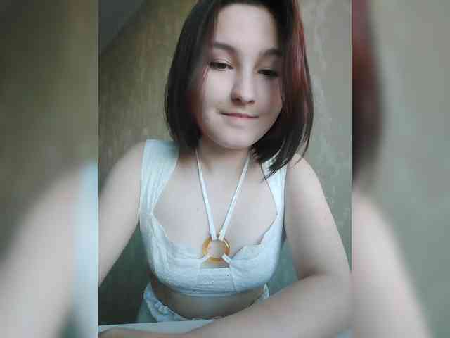 AliceAngell webcam