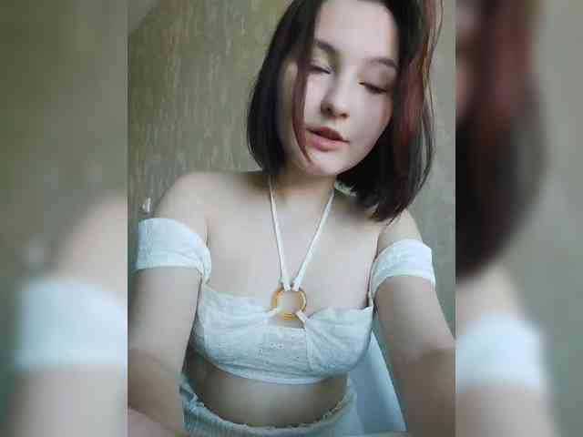AliceAngell webcam