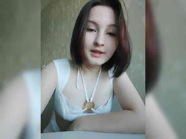 AliceAngell webcam