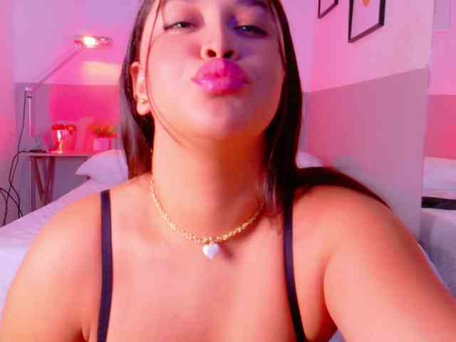 forbidden18GIRL webcam