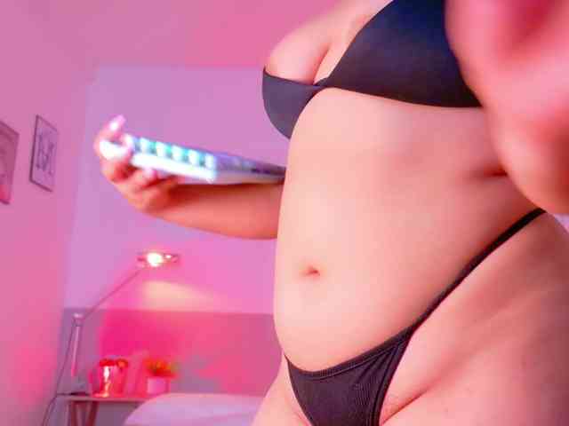 forbidden18GIRL webcam
