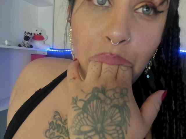 brittanysweet webcam