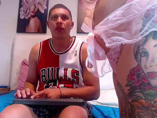 meganandtonny webcam